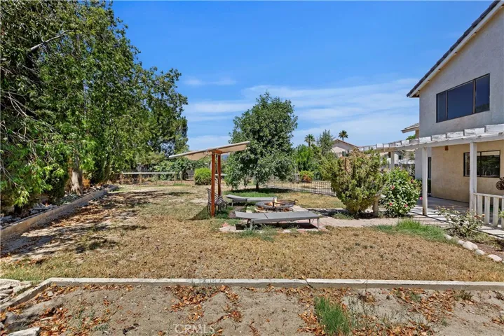 814 Mirage Court, San Jacinto, California 92582