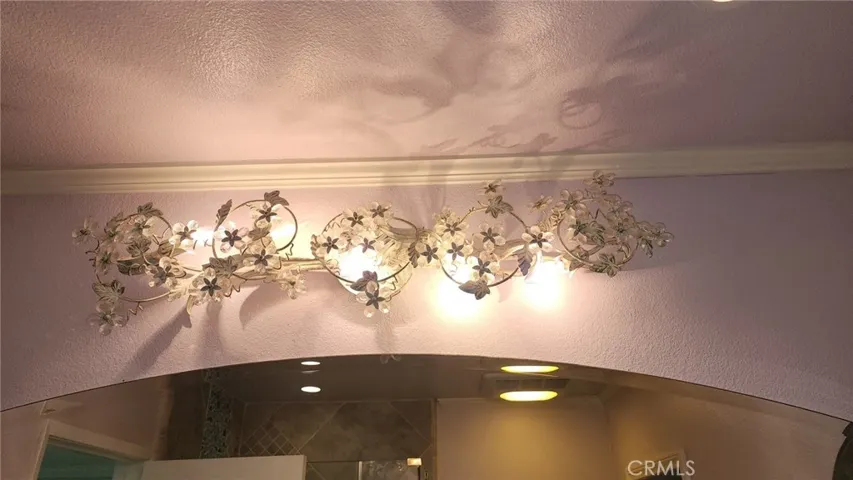 Crystal lighting in Main bathroom
