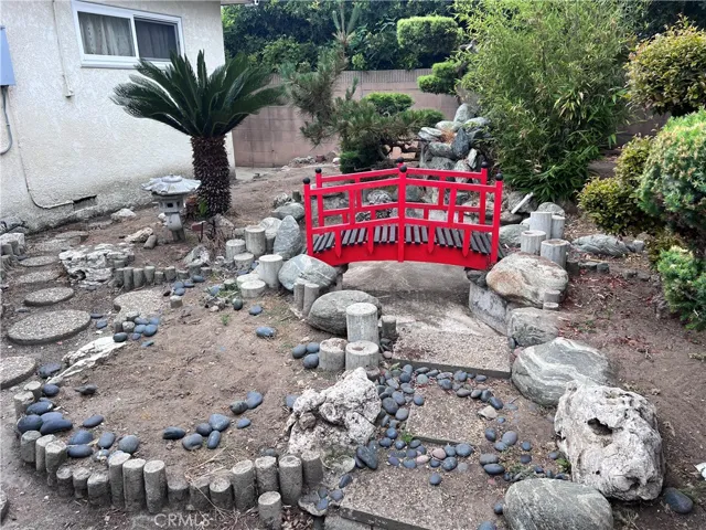 1517 W 180th Street, Gardena, California 90248