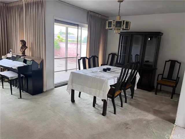1517 W 180th Street, Gardena, California 90248