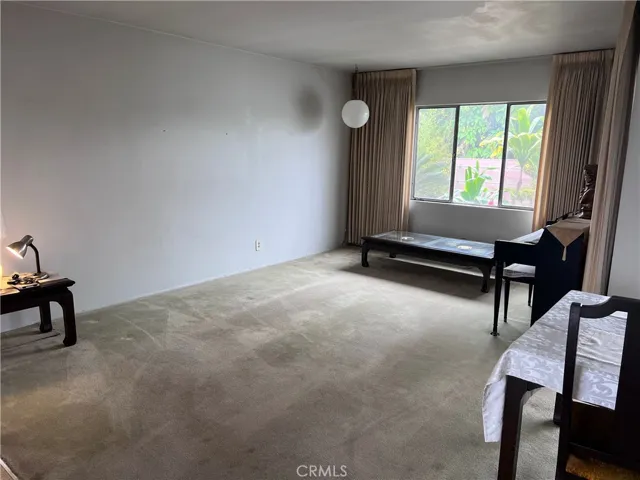 1517 W 180th Street, Gardena, California 90248