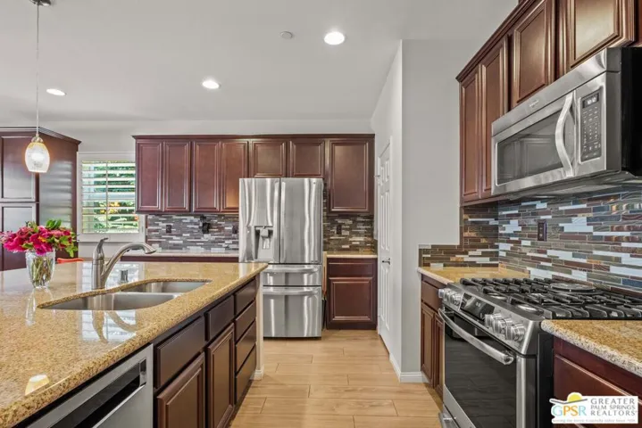 49841 Bates Drive, Indio, California 92201