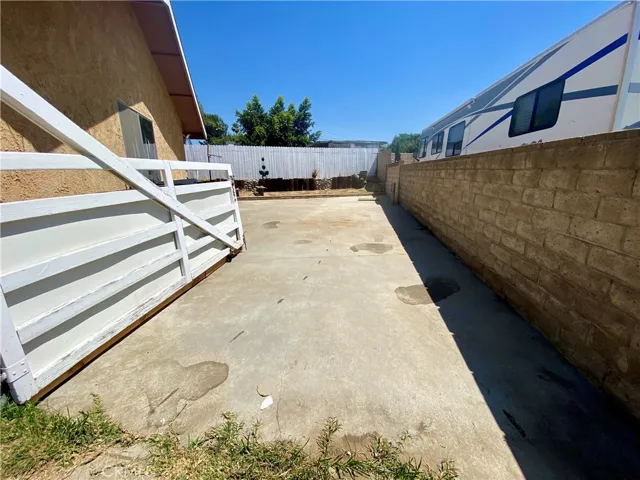 Side RV parking