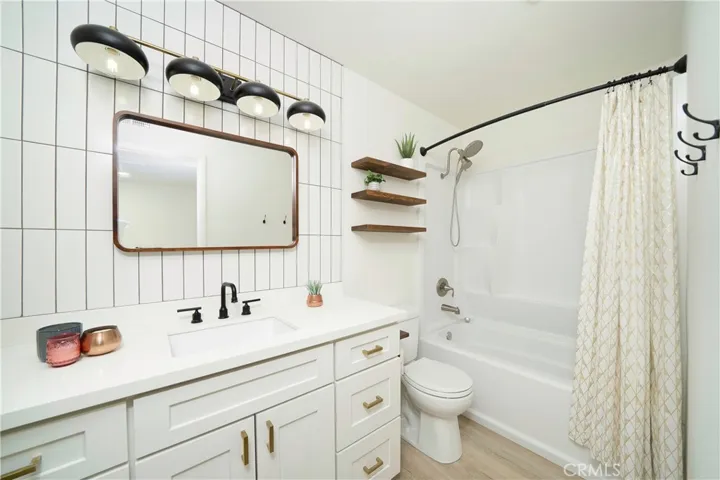 25671 Le Parc 1, Lake Forest, California 92630