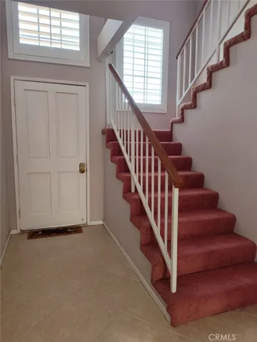 Light and airy stairs to the upstairs bedrooms