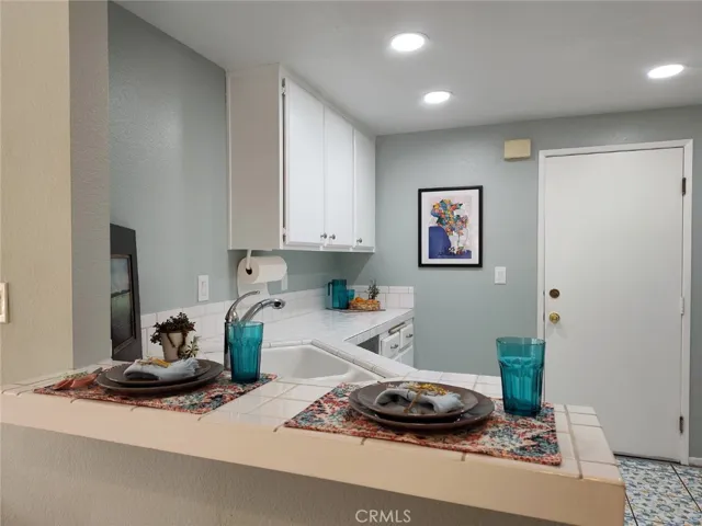 Breakfast bar with view into the kitchen