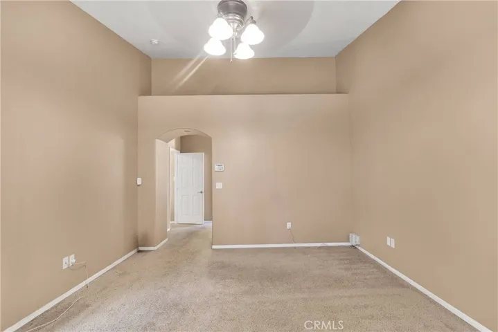 16557 Candlewood Road, Apple Valley, California 92307