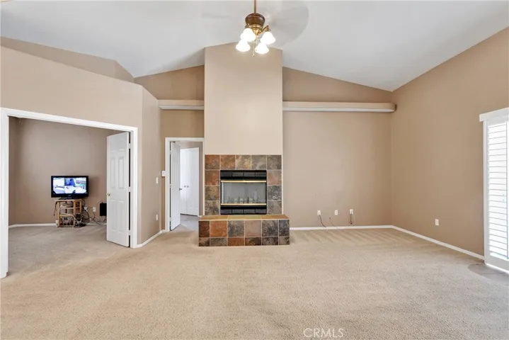 16557 Candlewood Road, Apple Valley, California 92307