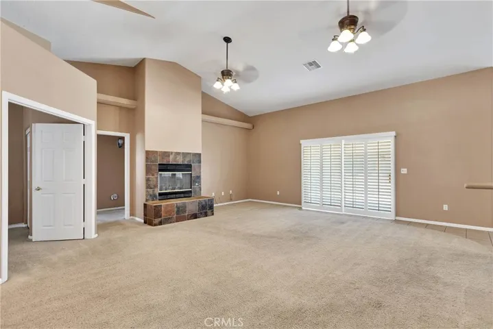 16557 Candlewood Road, Apple Valley, California 92307