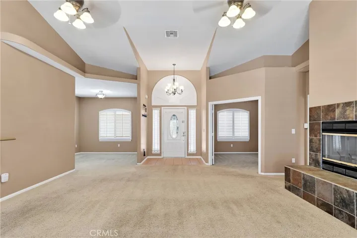 16557 Candlewood Road, Apple Valley, California 92307