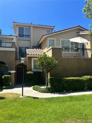 1805 Crescent Oak, Irvine, California 92618