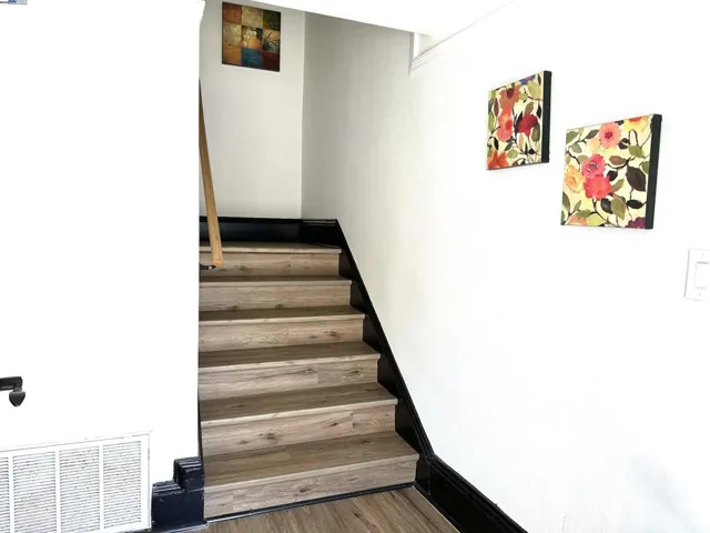 471 Paris, San Francisco, California 94112