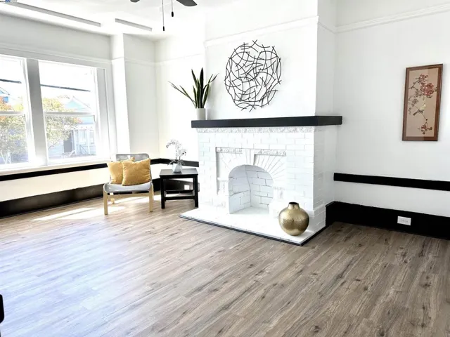 471 Paris, San Francisco, California 94112