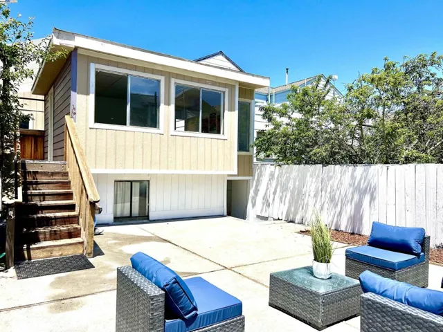 471 Paris, San Francisco, California 94112