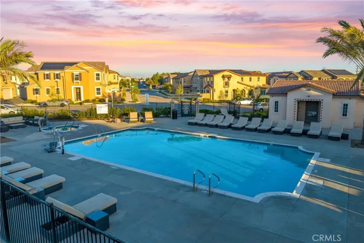 1588 Redwoods Drive Place, Upland, California 91784