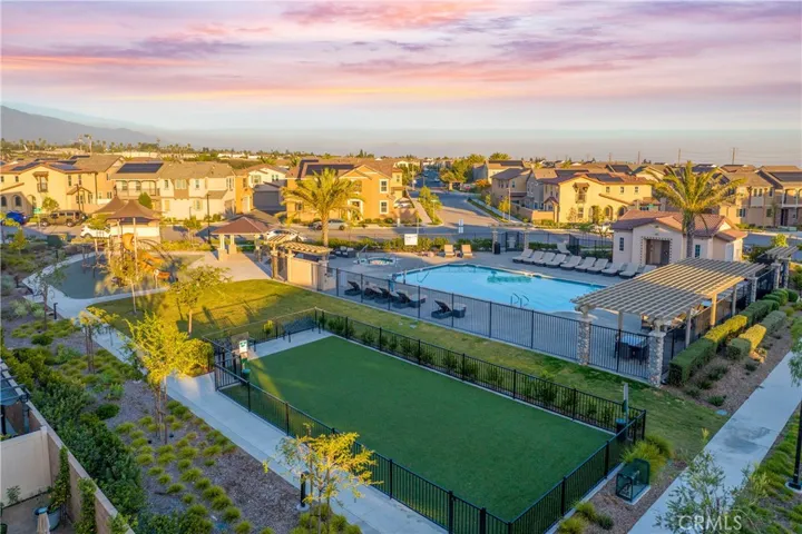 1588 Redwoods Drive Place, Upland, California 91784
