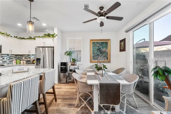1588 Redwoods Drive Place, Upland, California 91784