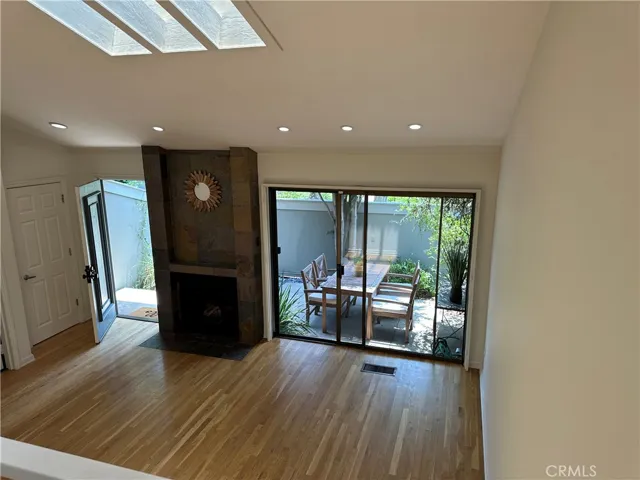 4341 Redwood Avenue 9, Marina Del Rey, California 90292
