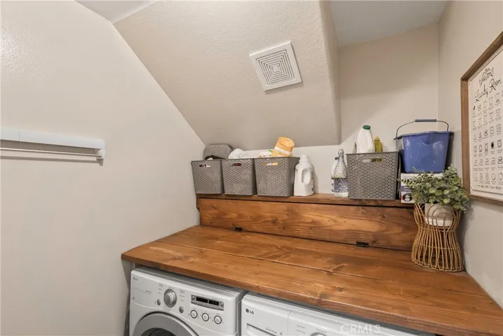 20212 Stevie Court, Canyon Country, California 91351
