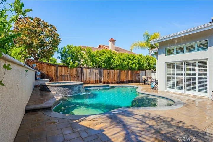 3040 Drake Street, Corona, California 92882
