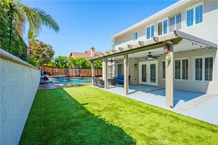 3040 Drake Street, Corona, California 92882