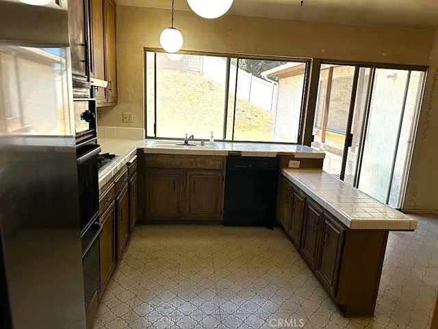 20062 Canyon Drive, Yorba Linda, California 92886