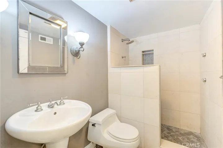 Downstairs bathroom

