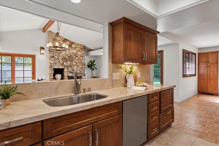 11261 Wallingsford Road, Rossmoor, California 90720