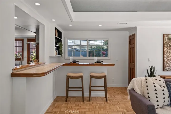 11261 Wallingsford Road, Rossmoor, California 90720