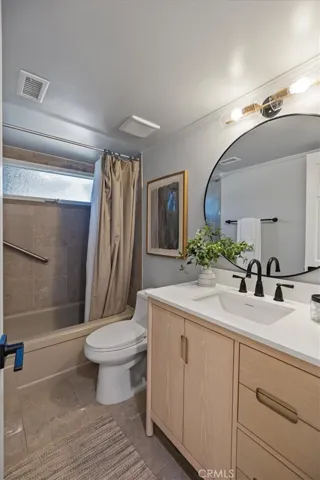 11261 Wallingsford Road, Rossmoor, California 90720