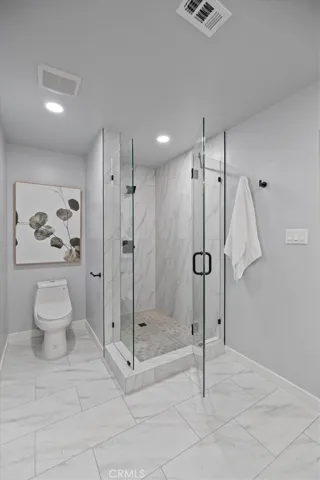 11261 Wallingsford Road, Rossmoor, California 90720