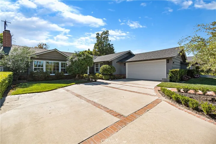 11261 Wallingsford Road, Rossmoor, California 90720