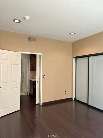 Second bedroom angle 2.