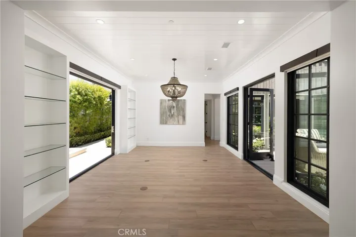 Dining is flanked by glass on both sides