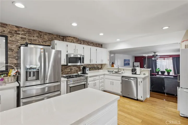 4223 Hackett Avenue, Lakewood, California 90713
