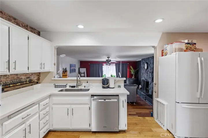 4223 Hackett Avenue, Lakewood, California 90713