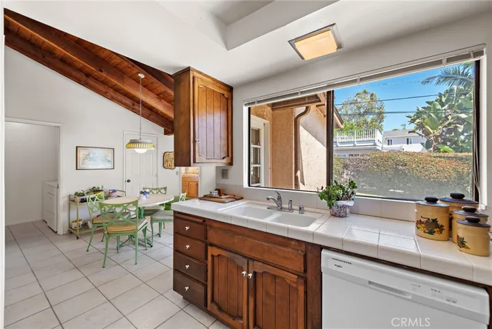 131 Esplanade, San Clemente, California 92672