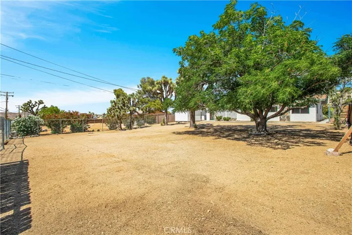 7976 Joshua Lane, Yucca Valley, California 92284