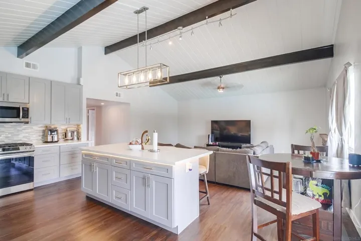 2722 Jaynia Pl, Lemon Grove, California 91945