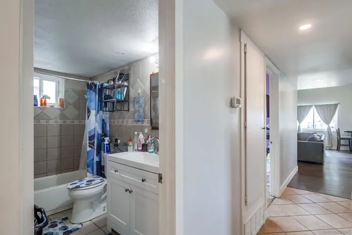 2722 Jaynia Pl, Lemon Grove, California 91945