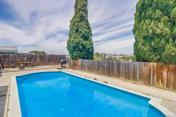 2722 Jaynia Pl, Lemon Grove, California 91945