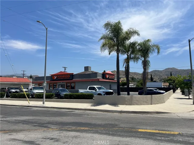 8440 Sunland Boulevard, Sun Valley, California 91352