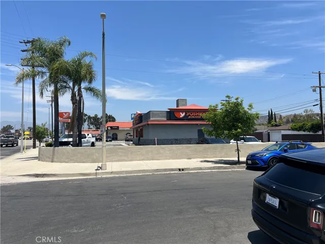 8440 Sunland Boulevard, Sun Valley, California 91352
