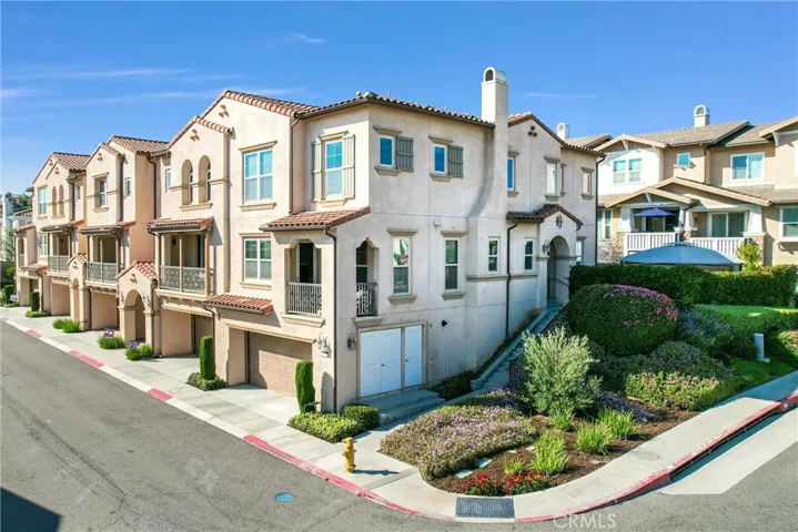 18617 Front Nine Way, Yorba Linda, California 92886