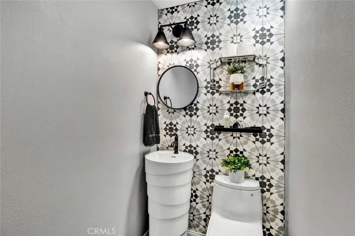 Powder room