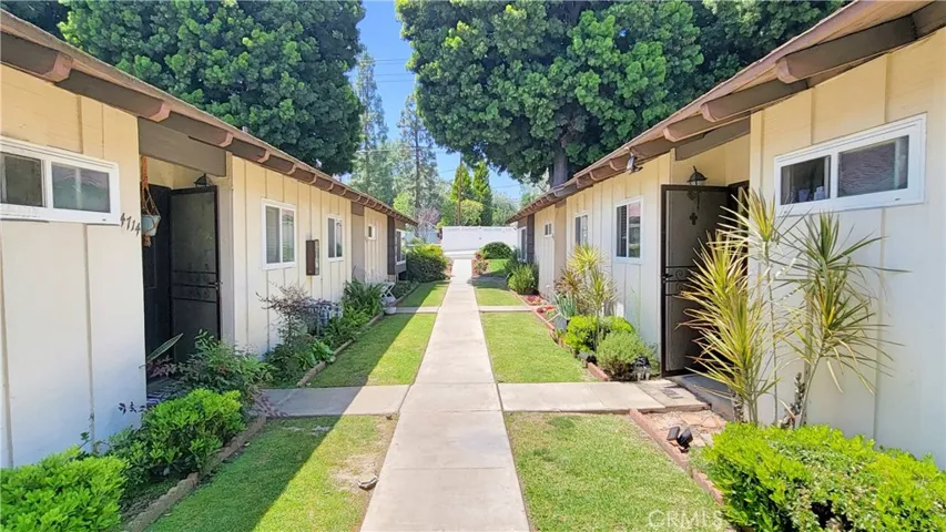 4702 Avocado Avenue, Yorba Linda, California 92886