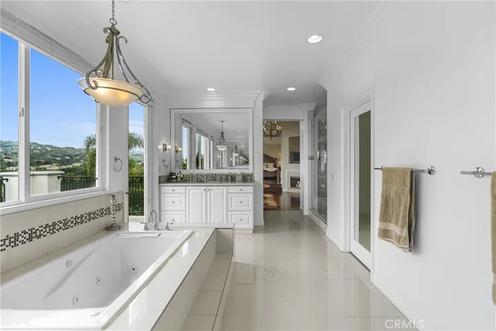 5 Rue Delacroix, Coto De Caza, California 92679