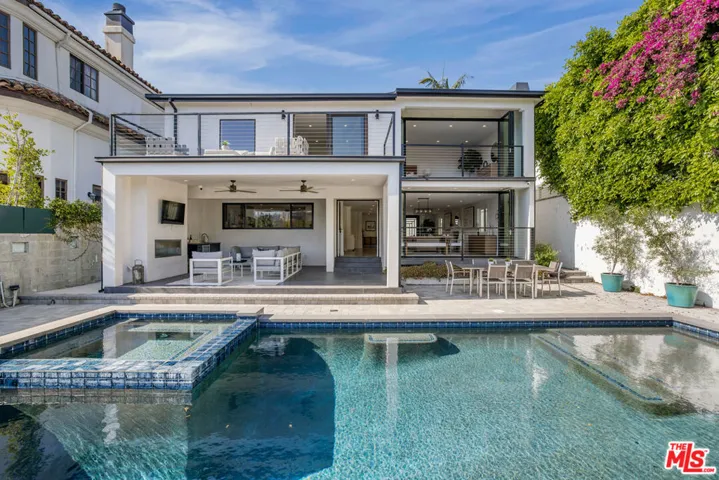 10060 Toluca Lake Avenue, Toluca Lake, California 91602