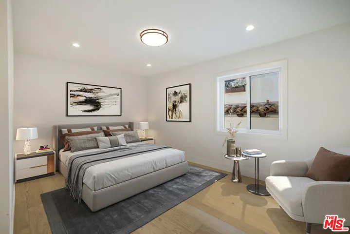 10060 Toluca Lake Avenue, Toluca Lake, California 91602