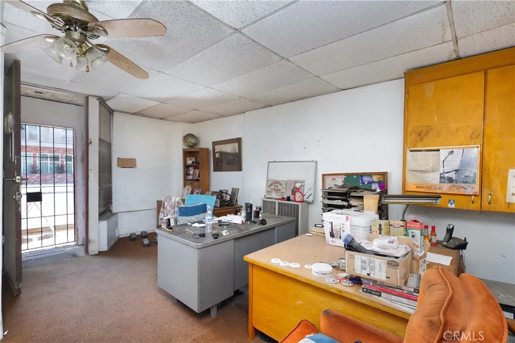 1323 W Jefferson Boulevard, Los Angeles, California 90007 home-pic-3